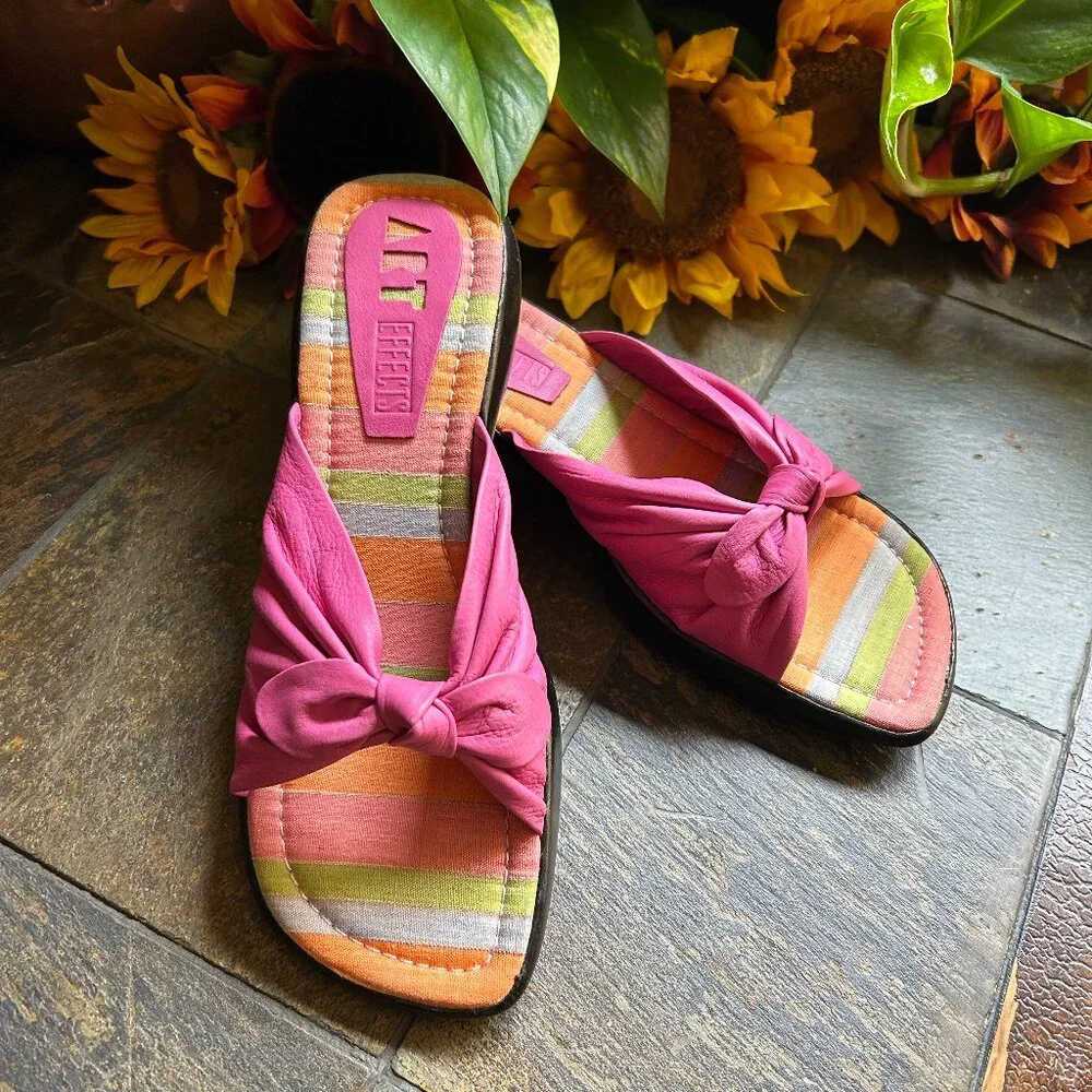 Art Effects Bright Pink Leather Bow Sandals/Slides